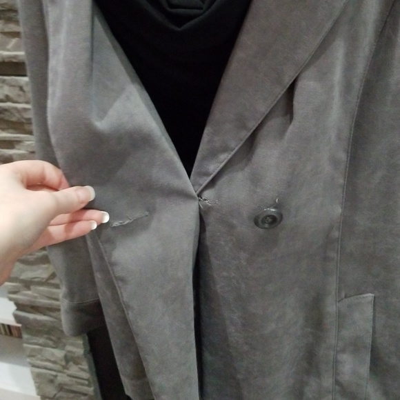 DONATED. Vintage microsuede blazer - Picture 5 of 8